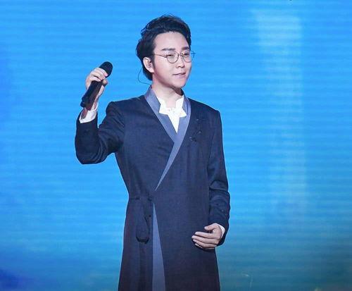 吃瓜爆料李玉刚近况,吃瓜爆料背后的真实生活